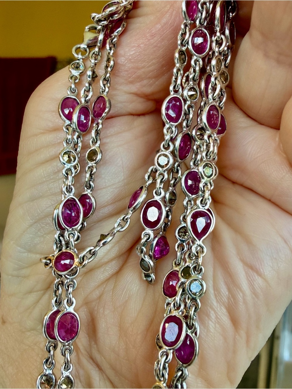 18 karat gold, ruby, and diamond necklace - Picture 6 of 10